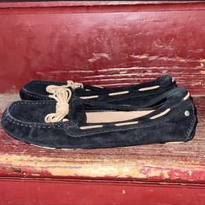 UGG moccasin slipper